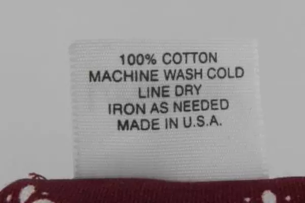 Longaberger Red Floral Cotton Basket Liner with Ruffle Edging, USA