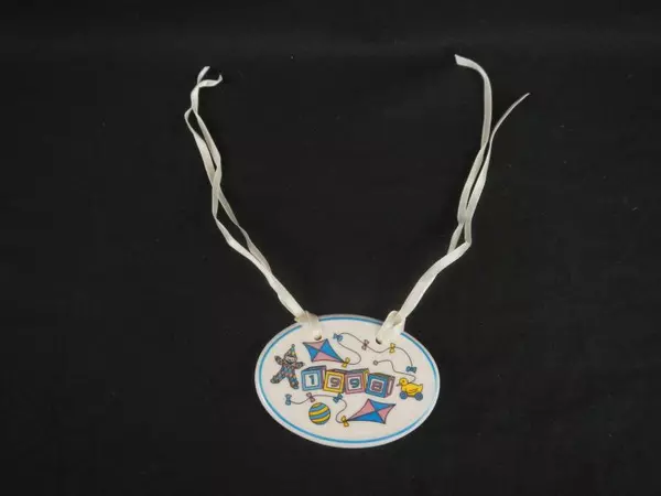 Vintage Longaberger 1998 Baby Tie-On Porcelain Basket Accessory in Box