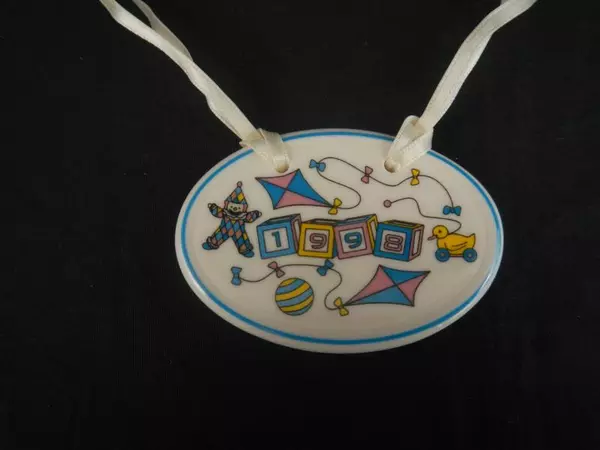 Vintage Longaberger 1998 Baby Tie-On Porcelain Basket Accessory in Box