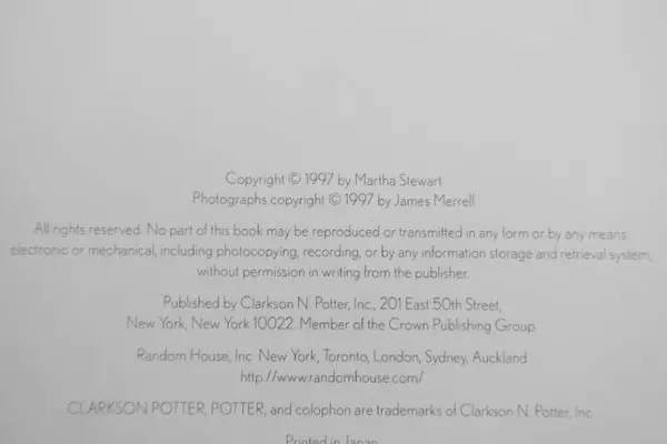 Martha Stewart's Healthy Quick Cook Cookbook - Seasonal Recipes, Pre-owned