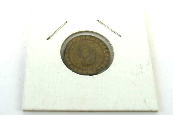 Vintage R&W Amusement Game Token Clapham UK - Brass Coin Collectible