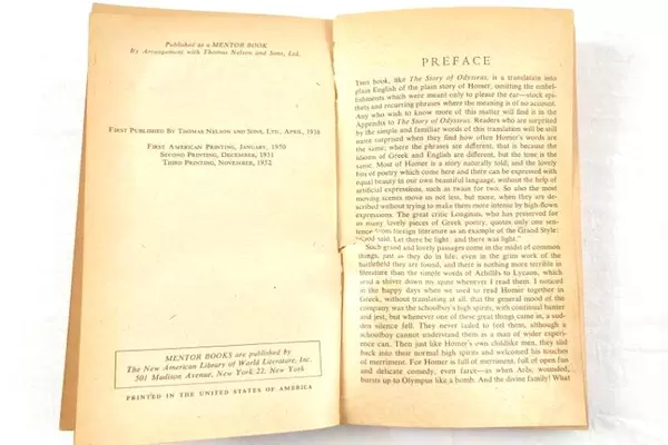 The Iliad by Homer, 1952 PB Translated by W.H.D. Rouse, Vintage Classic