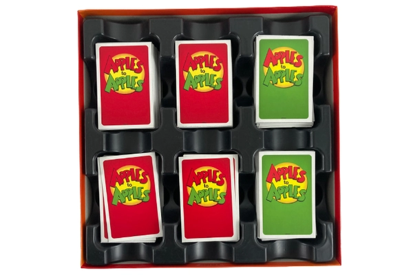 2007 Mattel Apples to Apples Party Box Card Game for 4-10 Players Family Fun