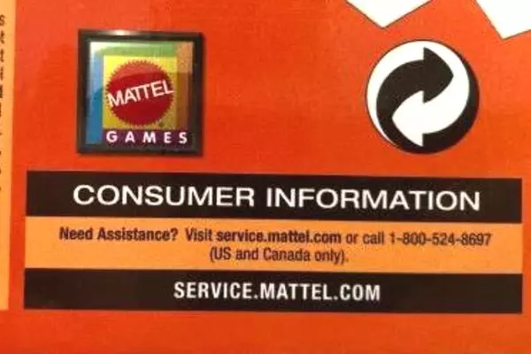 2007 Mattel Apples to Apples Party Box Card Game for 4-10 Players Family Fun