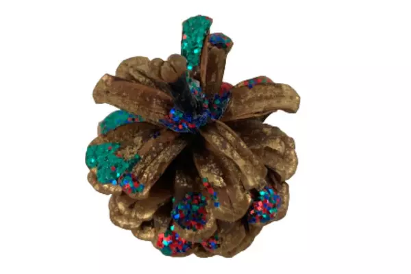 Lot of 6 Gold Metallic Painted Pine Cones for Crafts & Holiday Decor