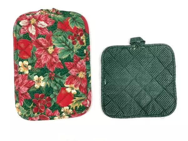 Vintage Santa Claus Pot Holder Oven Mitts Lot of 2 Christmas Decor