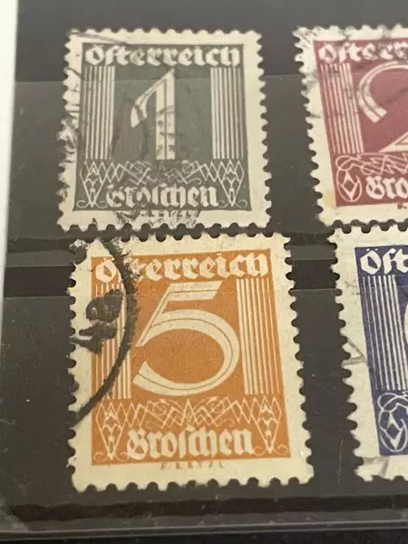 Lot of 7 Used Austria Stamps 1923-1928 Hinged Fine Condition
