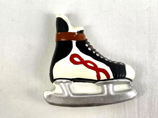 Ice Skate Magnet - Black Red White Silver - Winter Sports Decor Collectible