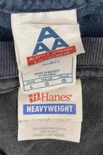 Lot of 2 Men's Size L T-Shirts: St. Thomas Island & Golf Maui Black Blue