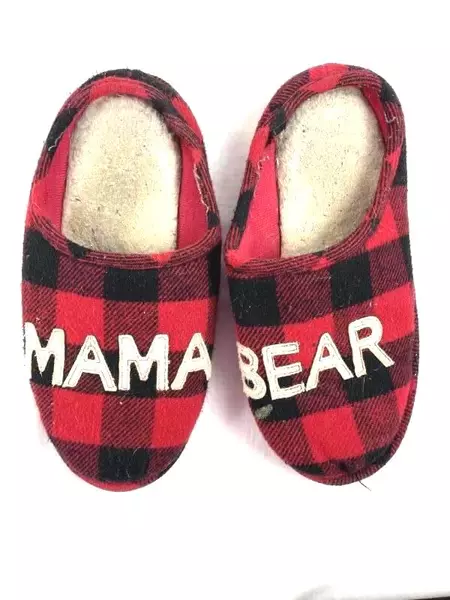 Lot of 3 Christmas Mama Bear Slippers, Beanie & Light-Up Tie - Pre-Owned
