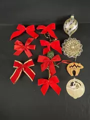 Christmas Ornaments Lot of 11 - Bows, Glitter, Bear, Metal, Wood, Holiday Decor