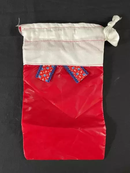 Vintage Red White Drawstring Christmas Gift Bag - Unique Holiday Decor