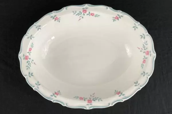 Vintage Royal Doulton Chatelaine Oval Vegetable Bowl Serving Dish