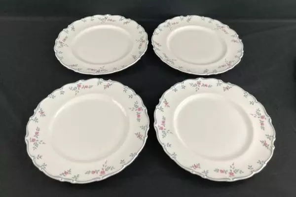 Set Of 4 Vintage Royal Doulton Chatelaine Dinner Plates 10 Inches Floral