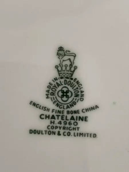 Set Of 4 Vintage Royal Doulton Chatelaine Dinner Plates 10 Inches Floral