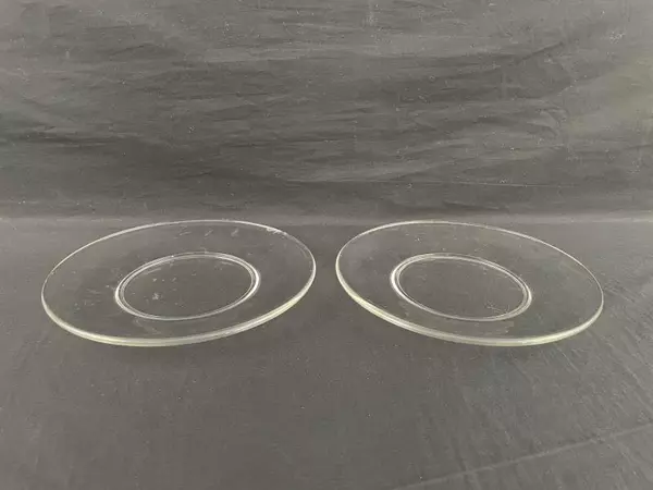 Lot of 2 Vintage Anchor Hocking 8" Presence Clear Glass Luncheon Plates