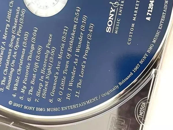 Barbara Streisand A Christmas Album CD 2007 Soft Rock - Pre-Owned