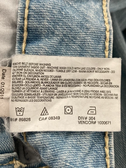 Bandolinoblu Women's Crop Pants Size 8 Blue Denim with Rhinestone Accents