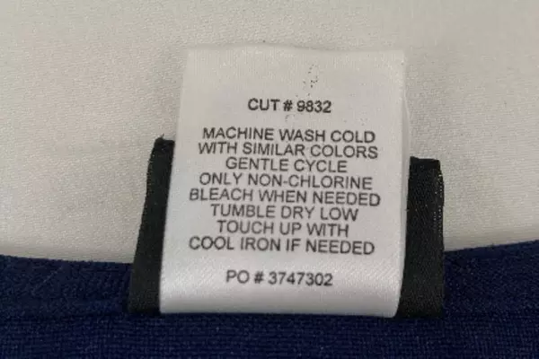 Vintage Salon Studio By Haband Navy Blue Canvas Top Women's Sz MP Wide Strap