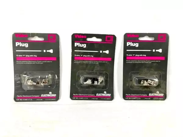 Lot of 3 Vintage Pacific Electricord 75-ohm F Plugs C-5307-2 Original Packaging