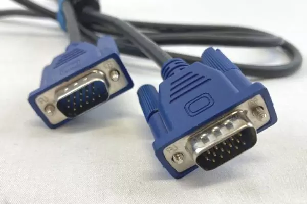 AWM VGA Male to Male Monitor Extension Cable 70" - Excellent Condition