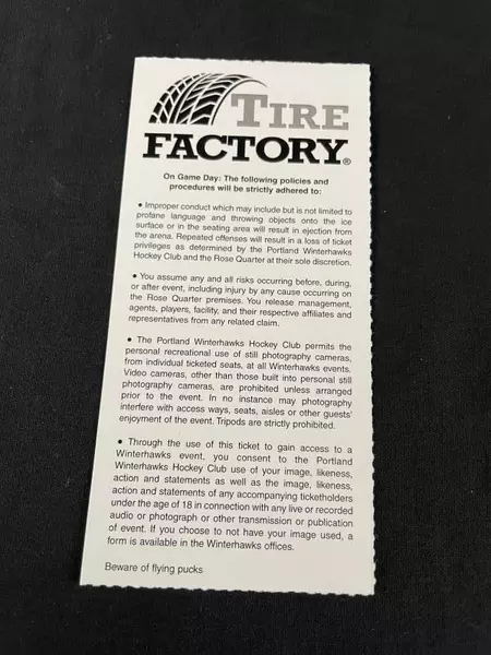 Portland Winterhawks Ticket & 12 Photo Lot - Brett Ponich Jan 2011