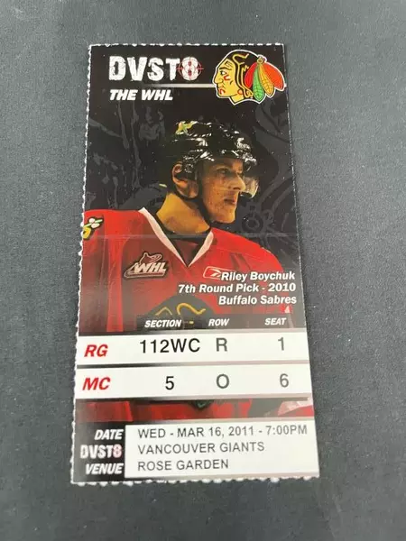 Lot of Portland Winterhawks Ticket & 4 Action Photos March 2011 Riley Boychuk
