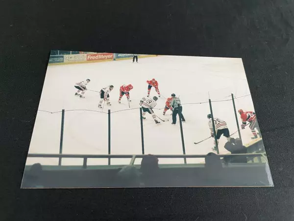 Portland Winterhawks Jan 2011 Ticket Brad Ross + Bonus Game Photos