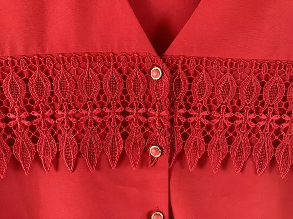 Vintage Woolworths Women's Red Eyelet Blouse Size 12 Short Sleeve Top