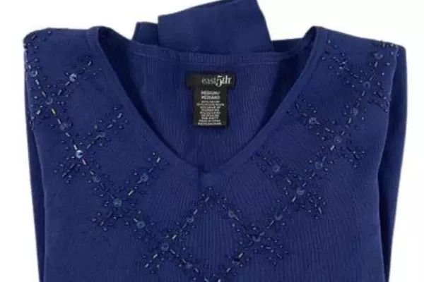 East 5th Women's Blue Knit Sweater Top M Long Sleeve Sequins Beading