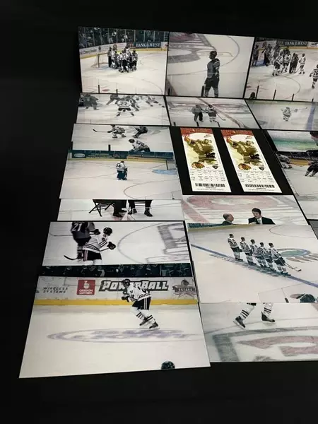 Lot of 2 Portland Winterhawks Tickets & Fan Photos 3/8/06 Steve Konowalchuk