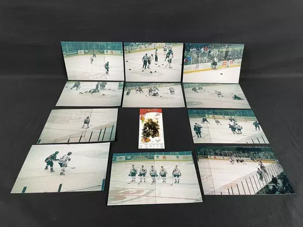 Portland Winterhawks Feb 2006 Hockey Ticket + Bonus Photos - Good Condition