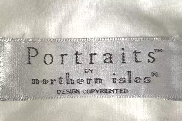 Vtg Portraits By Northern Isles Women's Top Size 8 White Accordion Embroidery