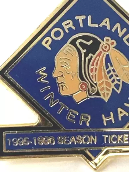 Lapel Pin WHL Portland Winterhawks Hockey 1995-96 Season Ticket Holder