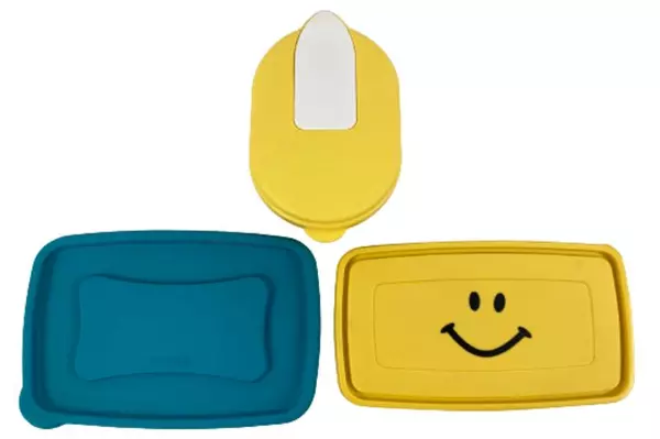 Lot of 7 Mixed Plastic Food Storage Container Lids - Replacement Parts