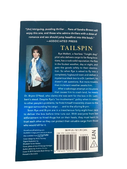 2019 Sandra Brown Tailspin Paperback Book NY Times Bestseller Good Condition