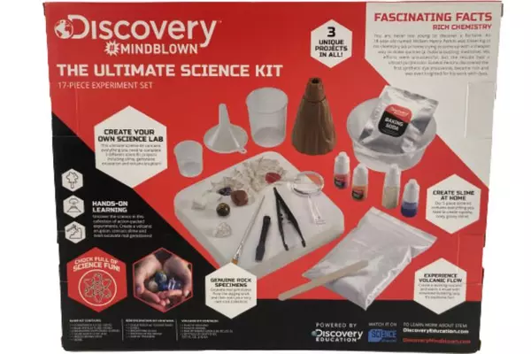Discovery Mindblown STEM Ultimate Science Kit 17-Piece Experiment Set