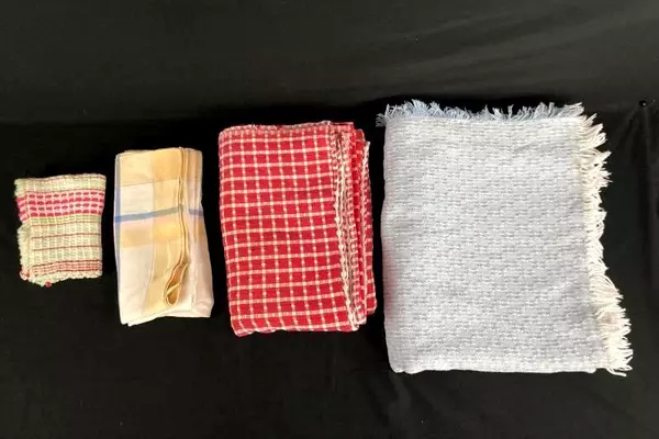 Vintage Tablecloths for Fabric Cutters Sewing Crafts DIY Projects