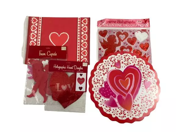 Valentine's Day Décor Lot: Hearts, Cupids, Holographic Decorations Set