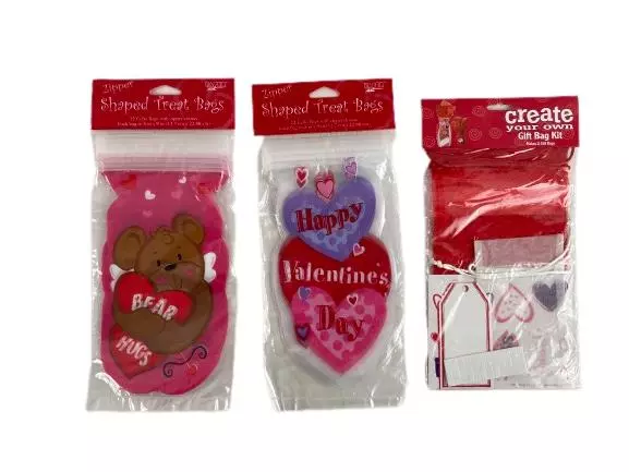 Lot of 12 Valentine's Day Gift Bags + Create Your Own Kit - Very Good Condition