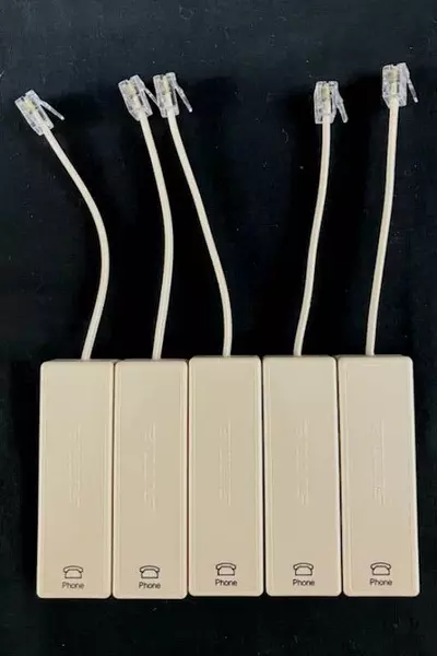 Lot of 5 Suttle 900CC-24 4410 Line Conditioners Beige Untested As-Is