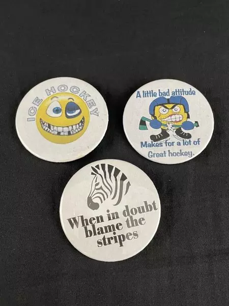 Lot of 6 Hockey Fan Booster Buttons Pins - Unique Collectibles, Pre-Owned