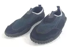 Men's Island Magic Swim Shoes Size 9 Black Blue Grip Water Pool Beach Lake