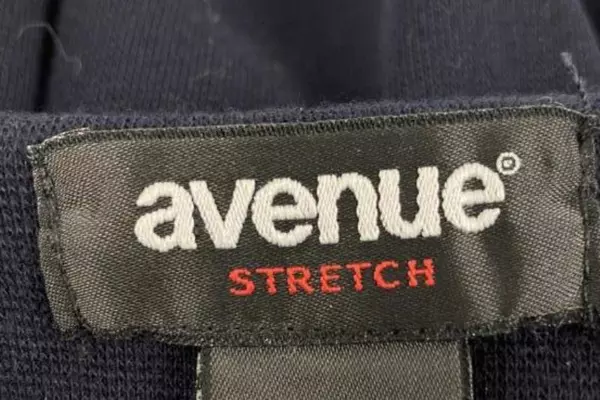 Avenue Stretch Plus Size Top 22/24 Navy Blue with Bow Stitch Accent