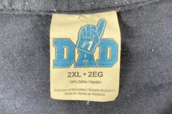 #1 Dad Men's Blue T-Shirt 2XL Casual Wear Good Condition, Small Hole