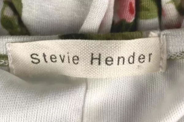 Stevie Hender White Floral Maxi Dress Small with Pockets & Short Sleeves