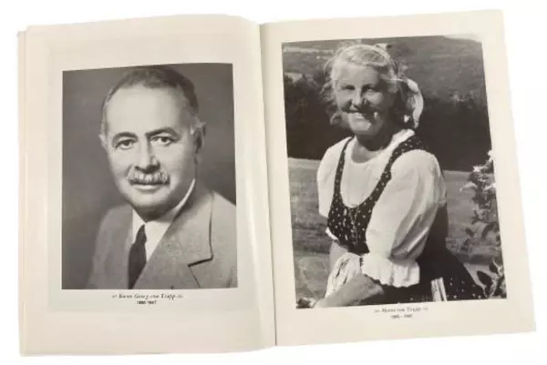 Vintage 1970s Trapp Family Lodge Brochure Stowe Vermont Travel Collectible