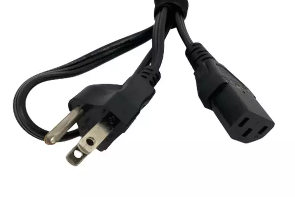 Baohing 2.5ft NEMA 5-15P to IEC C13 Power Cable - Pre-Owned, As-Is