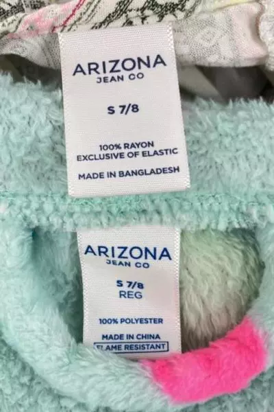 Lot of 2 Arizona Jeans Girls Size 7/8 Dress & Bathrobe Apparel Clothing