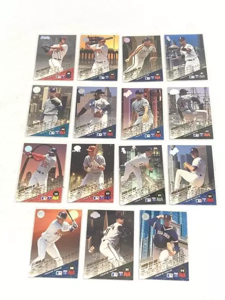 Lot of 15 Vintage 1993 Leaf Baseball Cards with Gold Seal - Good Condition